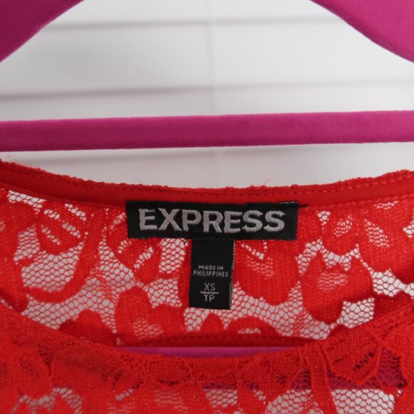 ❤️✨ Red Lace Back Express Dress – Sexy & Festive ✨❤️ - Picture 6 of 6